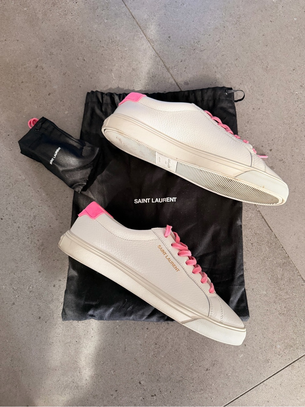 Saint Laurent White Leather Sneakers with Pink Laces and Heel Tab - Picture 2 of 5